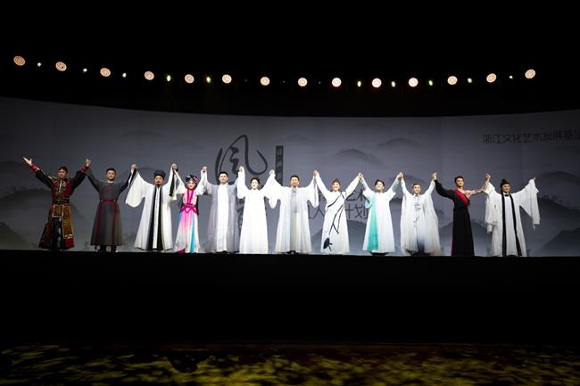 参与演出的培养对象01.jpg 参与演出的培养对象01.jpg