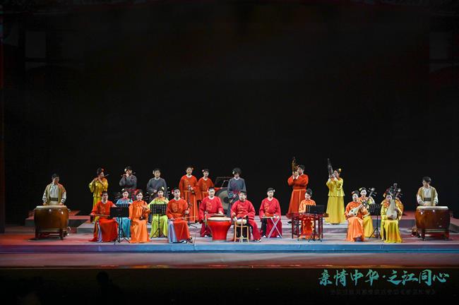 SYT_2365-opq395664035.jpg