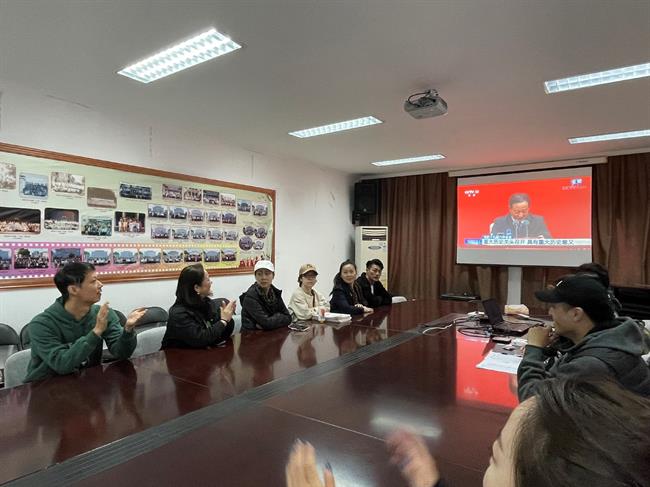 135ffc1991c2130fa3908a79ef6d40b.jpg 135ffc1991c2130fa3908a79ef6d40b.jpg